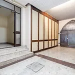 아파트 Guesthost - Center Urban Flat *